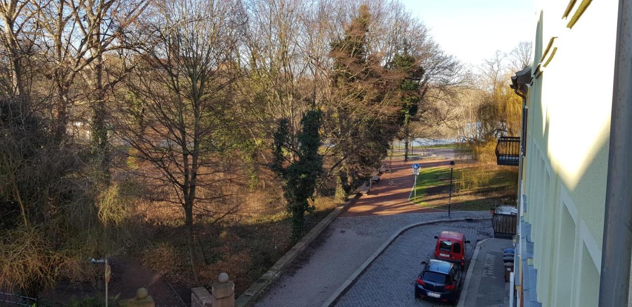 Tipp - Halle Idyllisch Am Fluss Krollwitz Buitenkant foto